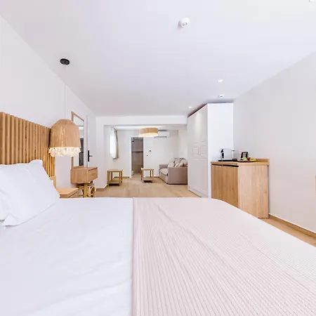 Serenity Hill Paliouri Room photo