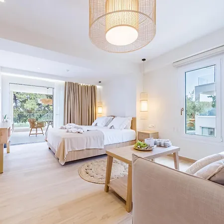 Serenity Hill Paliouri Room photo