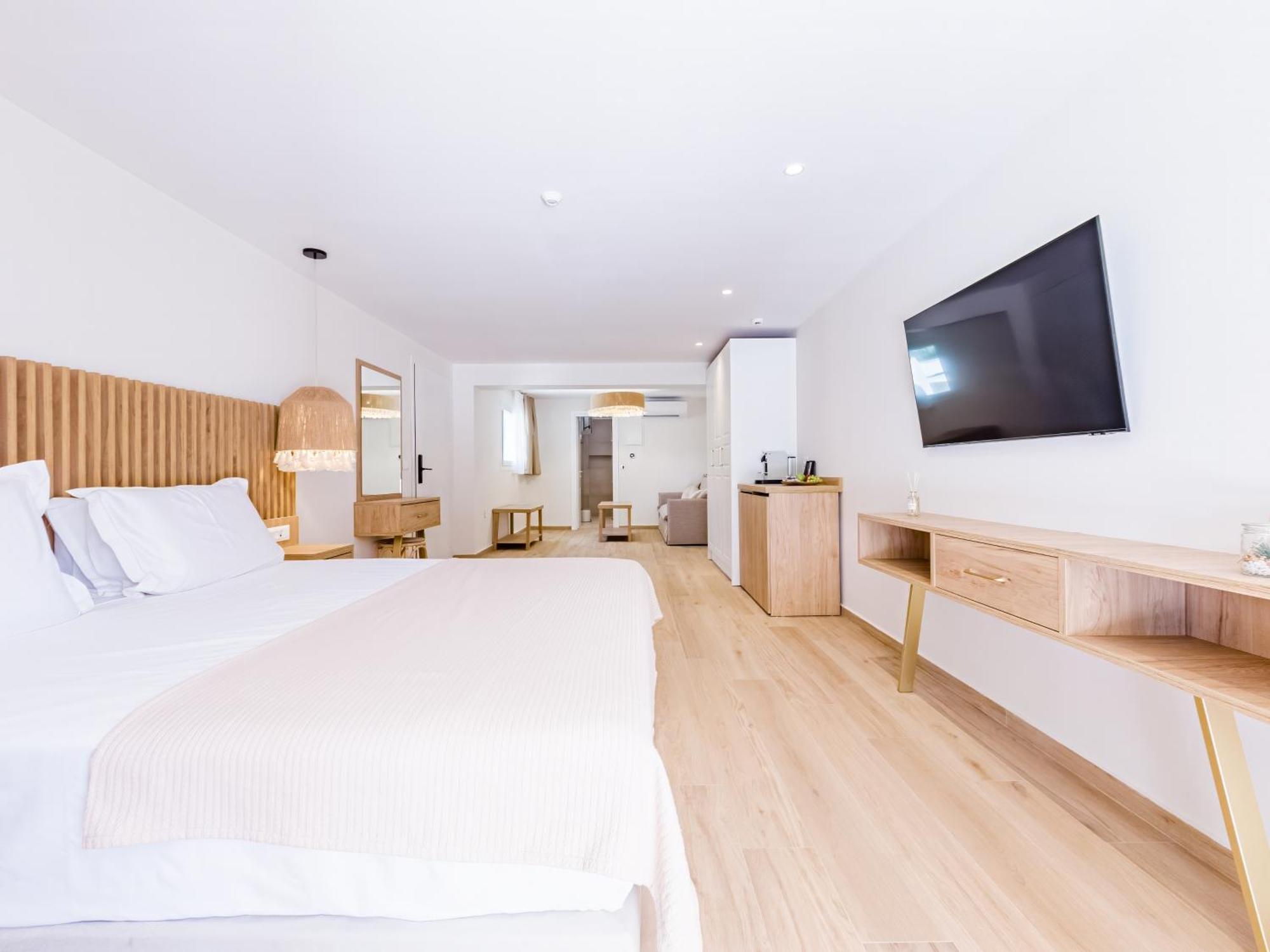 Serenity Hill Apartment